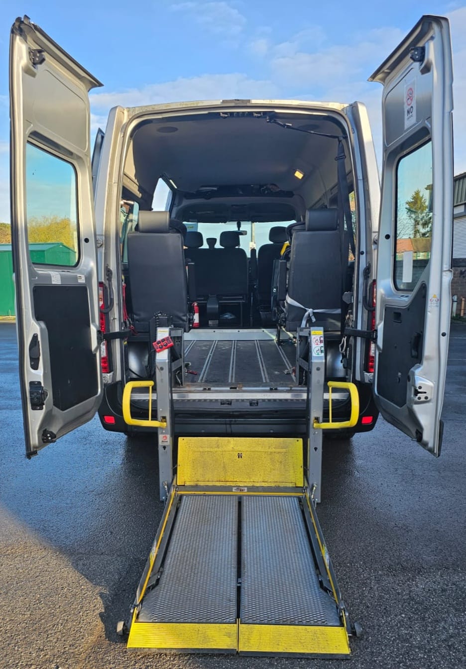 WAV rear ramp access